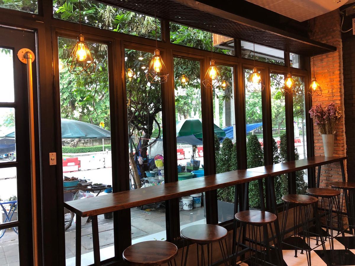 Sleepover Hostel Ban Bang Khwang Exterior photo